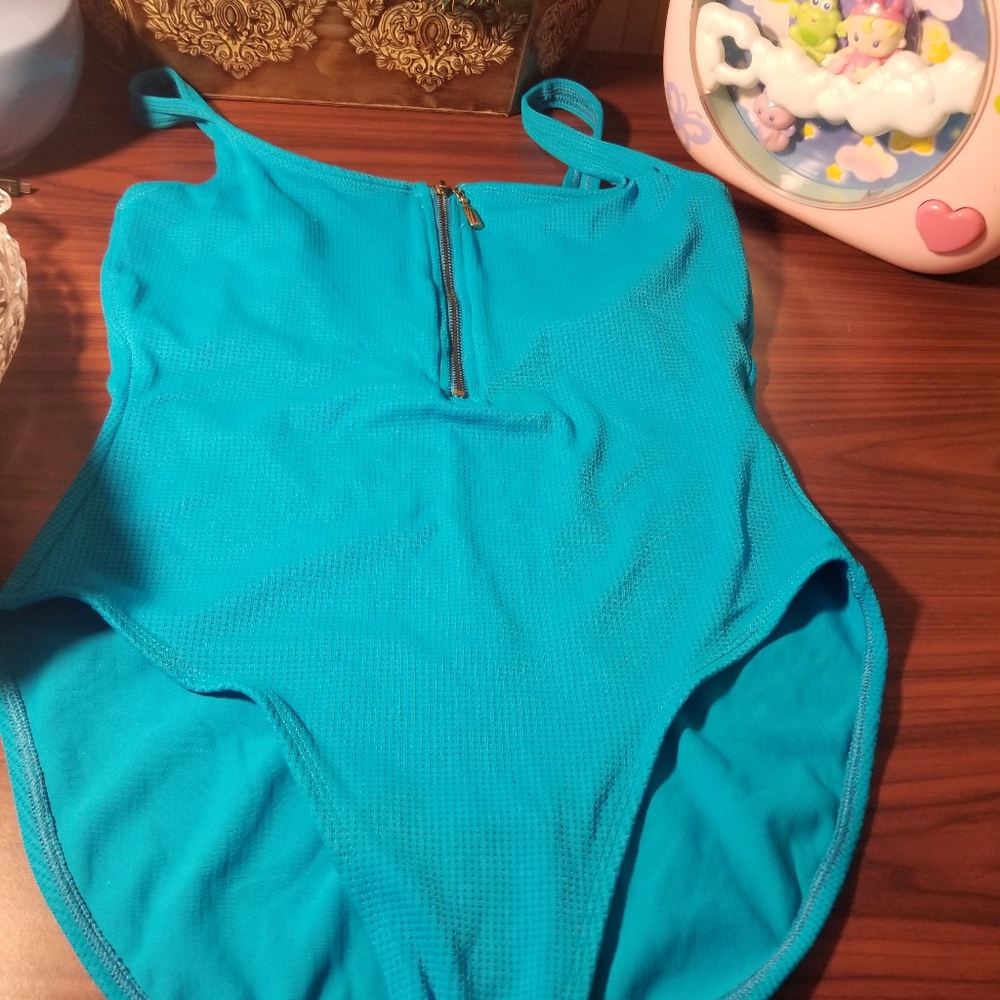 Swimming  suit